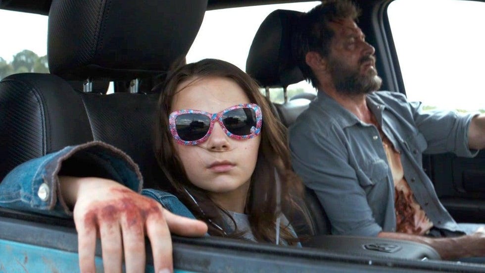 logan 2017, con hugh jackman y dafne keen