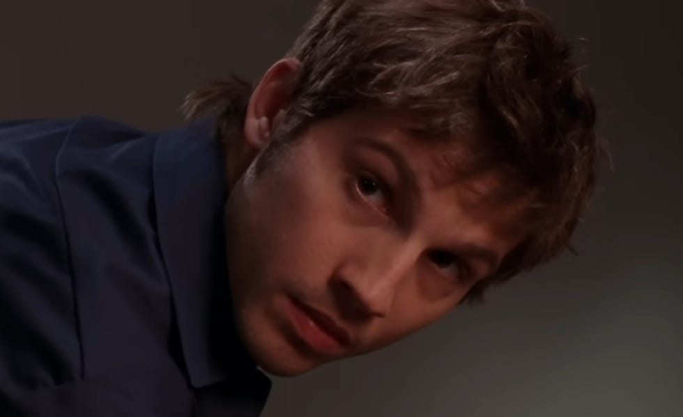 The OC star looks unrecognisable filming for new And Just Like That role