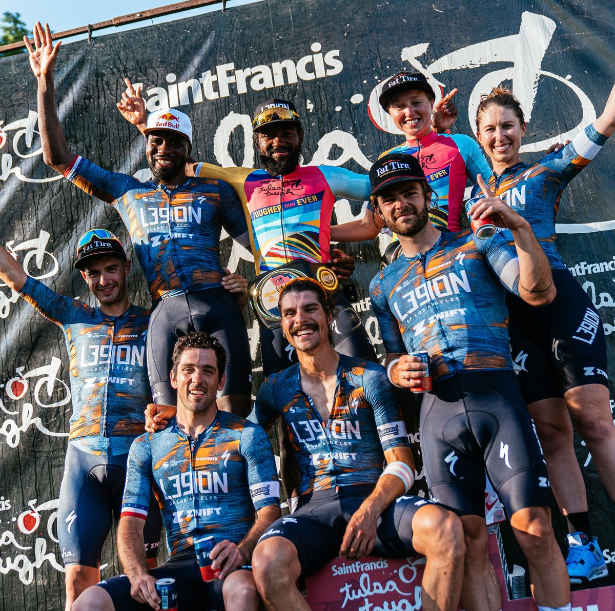 Smart Tactics And A Defensive Team Keep The Rainbow Jersey In France -  FloBikes