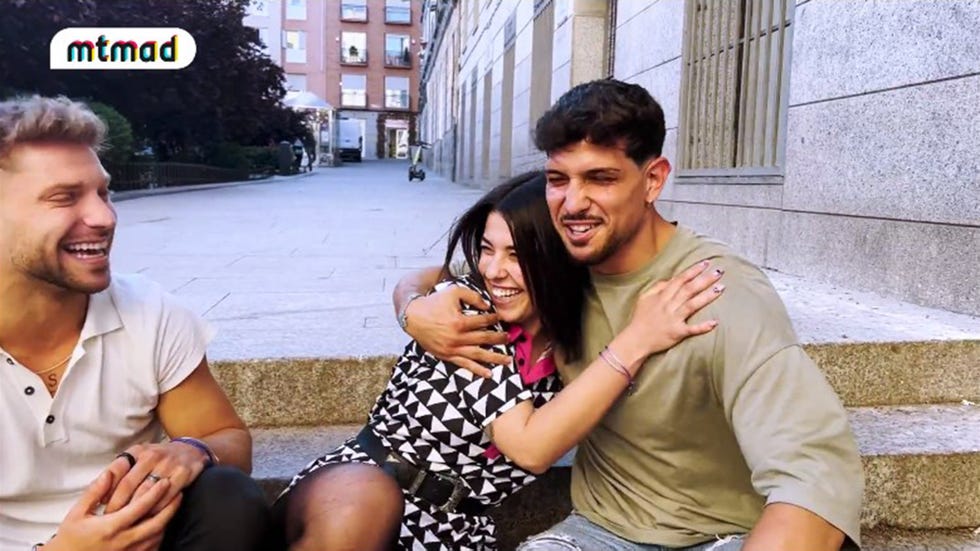 lola mencia y dario selles confiesan que se gustan en una cita