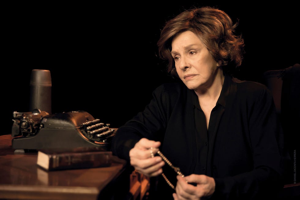 la actriz caracterizada como carmen sotillo para la emblemática obra