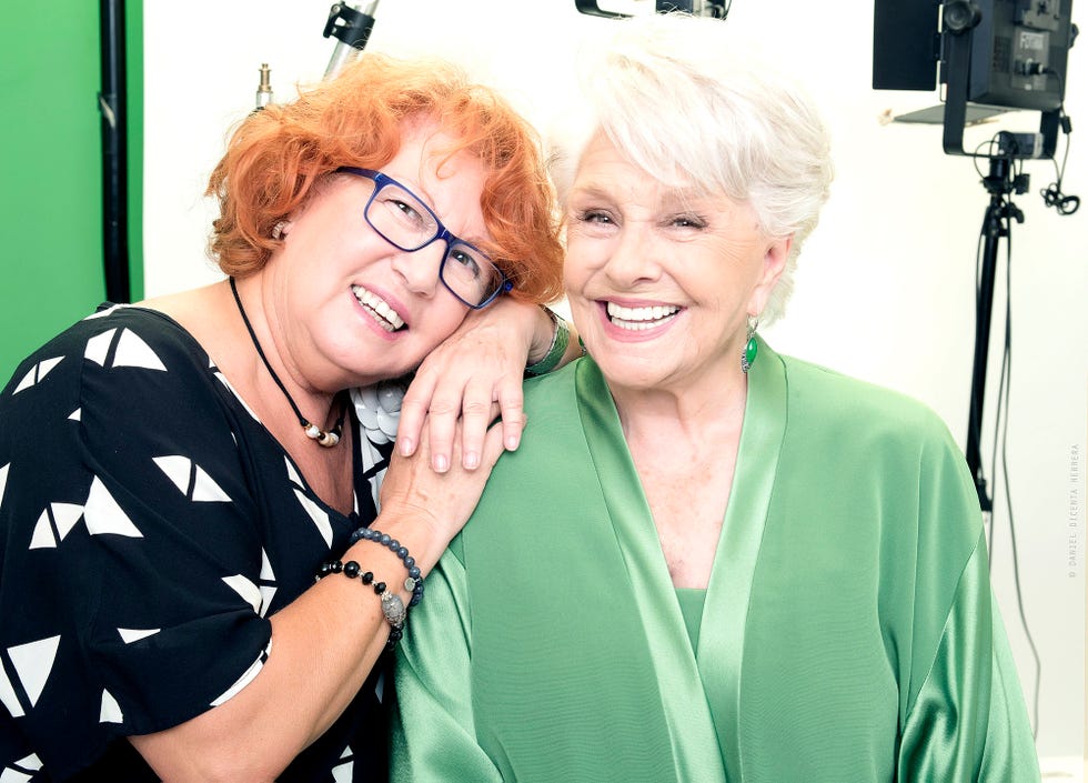 lola herrera repasa su trayectoria personal y profesional con rosa villacastín