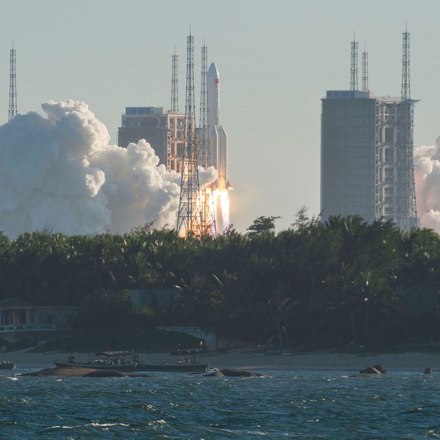 topshot china space launch