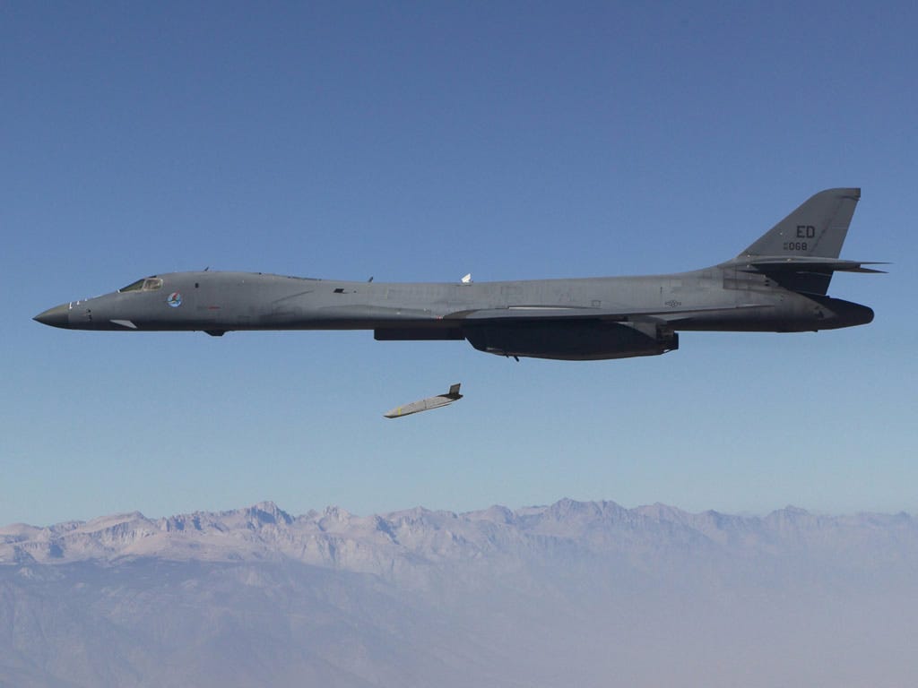 long-range-anti-ship-missile-lrasm-launches-from-an-air-force-b-1b-lancer-672d11e872cfa.jpg