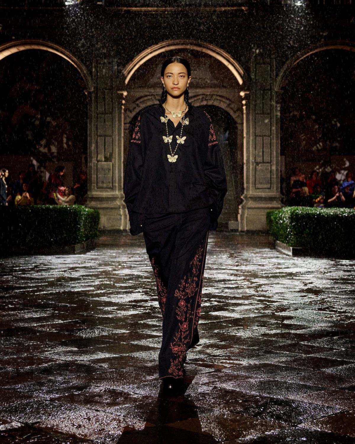 限定】ディオール DIOR ホリデーオファー 2024 クリスマス