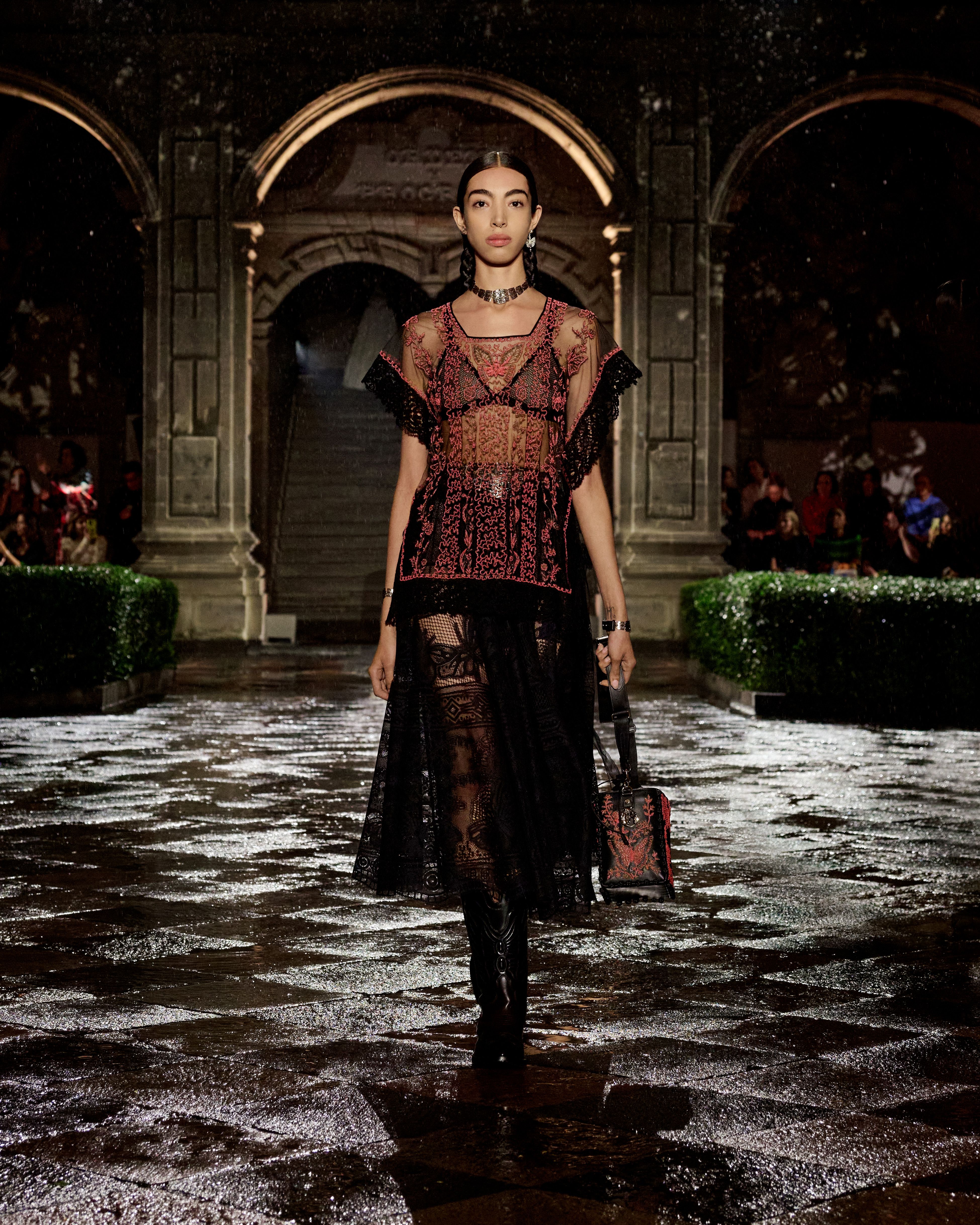 【大人気♪】【2024年クルーズコレクション】DIOR MORPHOSE ディオール（DIOR）2024年クルーズ コレクション | ファッション