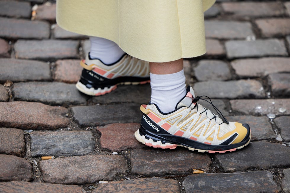 look con zapatillas salomon