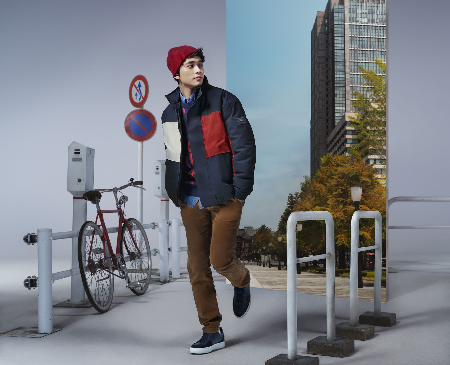 look2-shot07-2162-v11-qc-