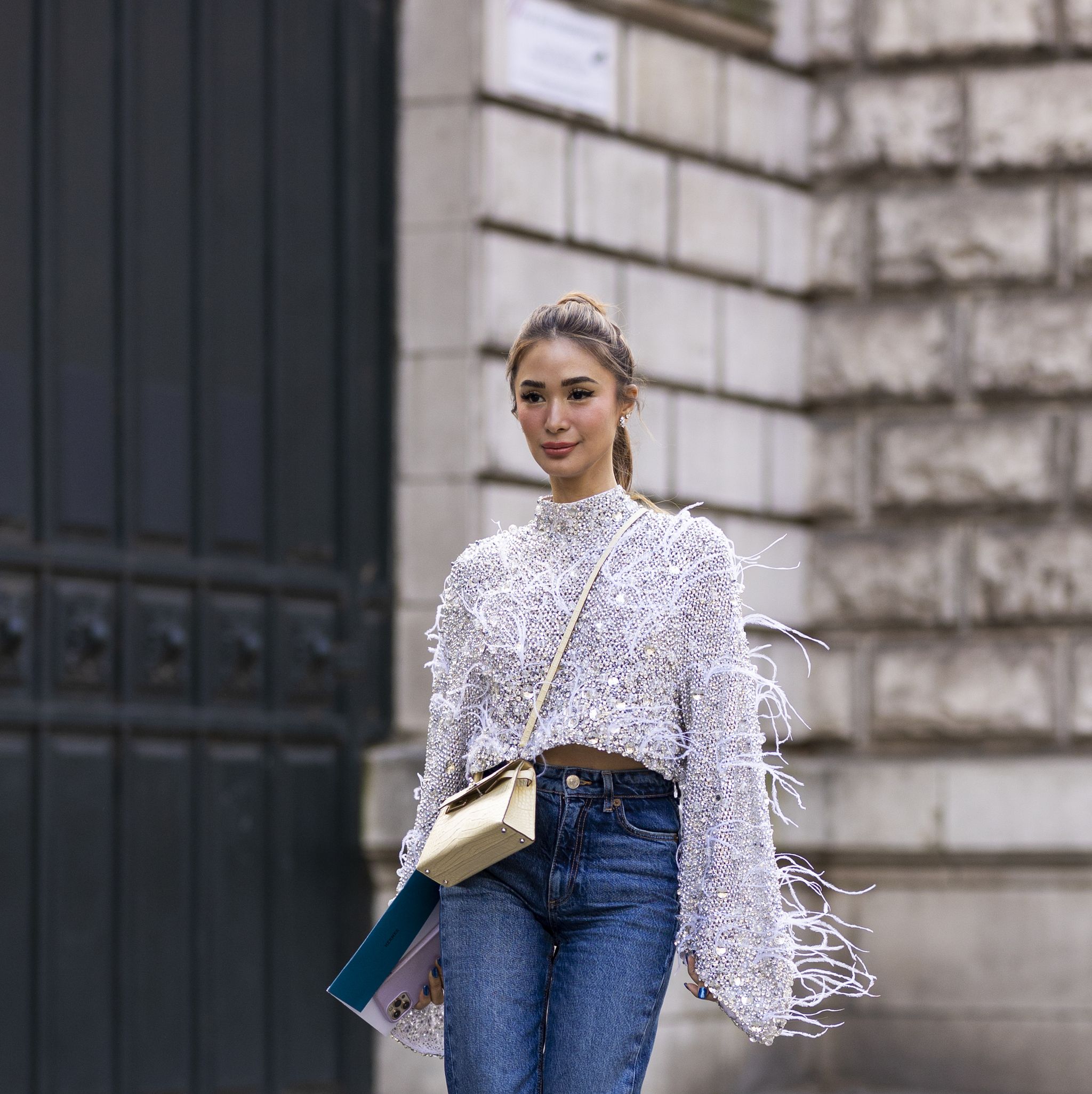 look-casual-con-chaqueta-de-tweed  Moda, Ropa casual elegante, Ropa de  moda mujer