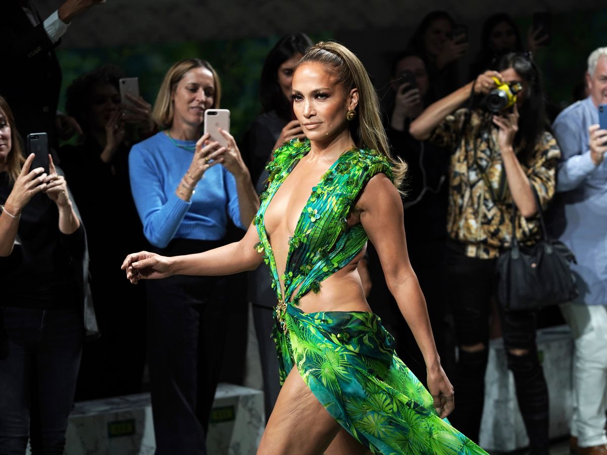 Jennifer Lopez on Wearing That Versace Dress the First and Second Time