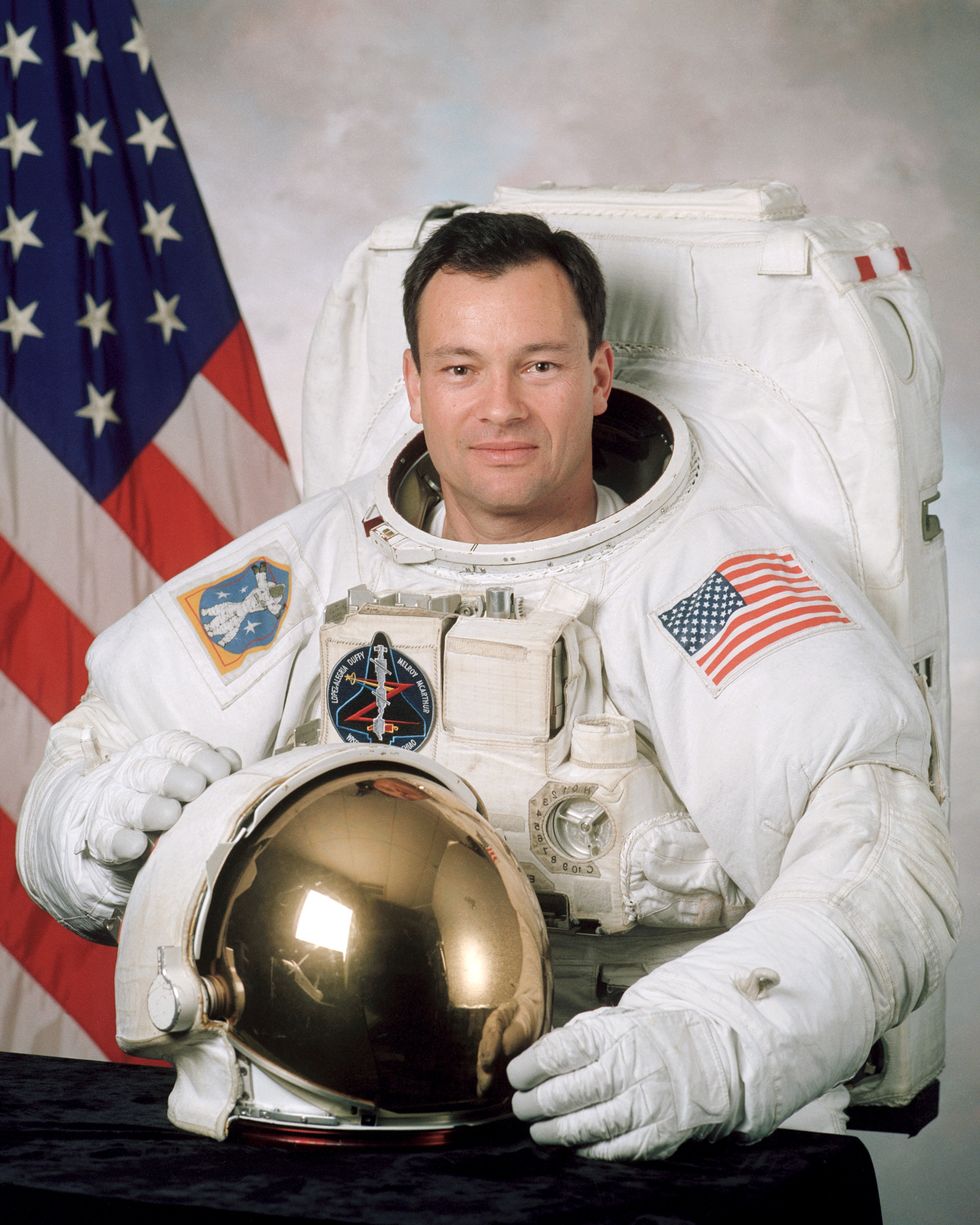 astronaut michael lópez alegría