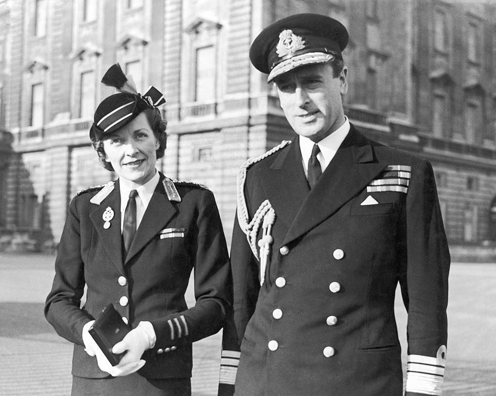 lord louis mountbatten with his wife edwina at buckingham palace for an investiture ceremony february 1943