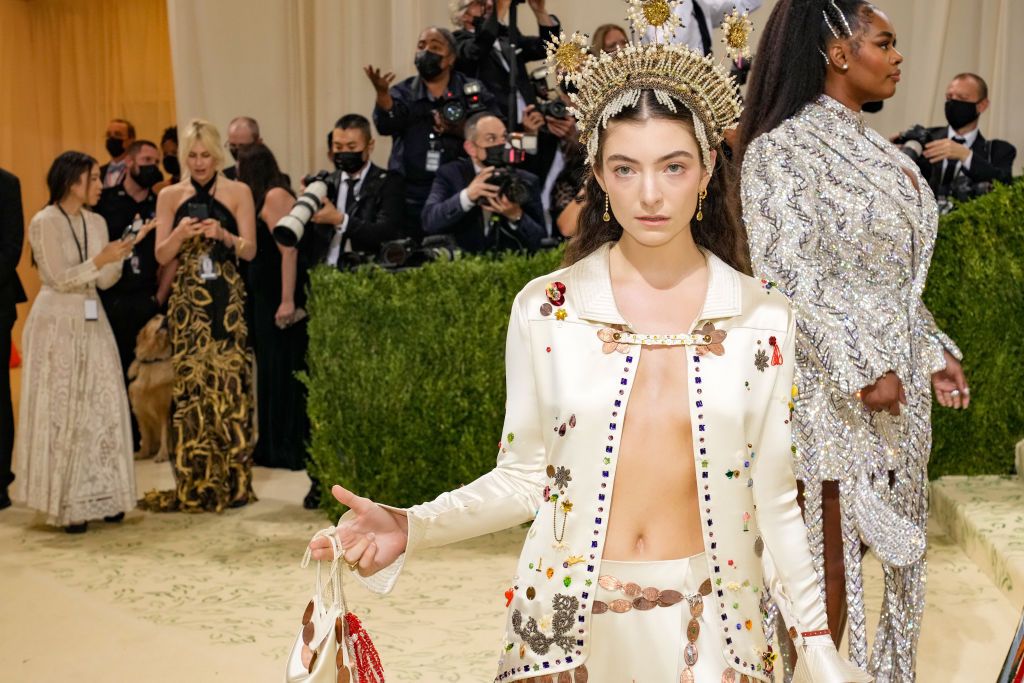 Why Lorde Was the Best Dressed Woman at the 2021 Met Gala - Met Gala 2021  Fashion Review