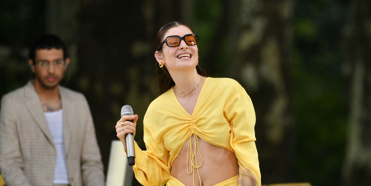In Defense of Lorde’s Solar Power
