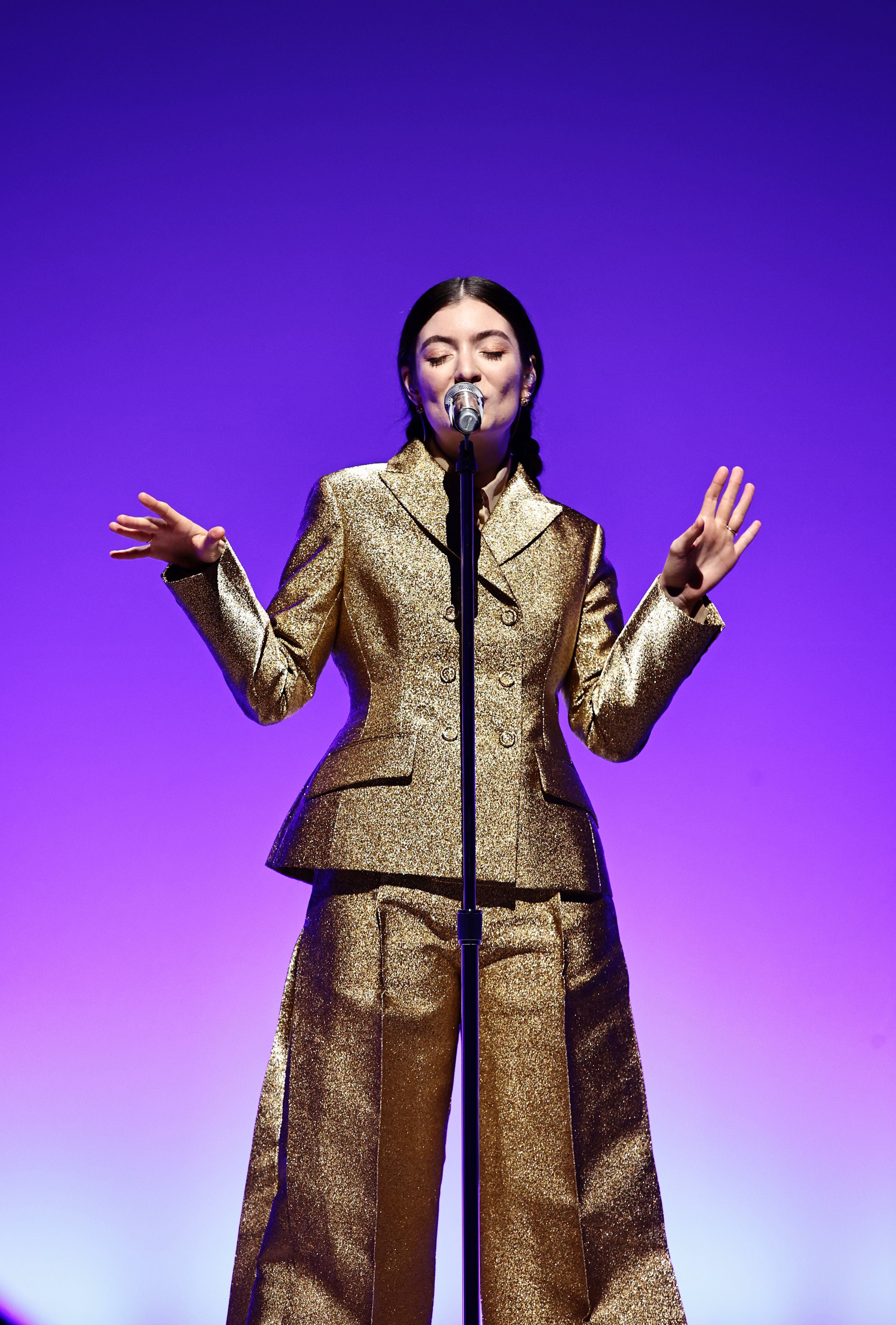 Lorde Christian Dior: Designer of Dreams Exhibition September 8, 2021 –  Star Style