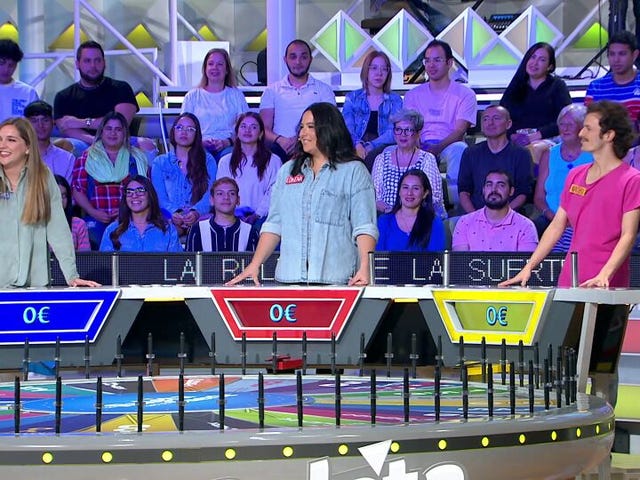 lorena la ruleta de la suerte