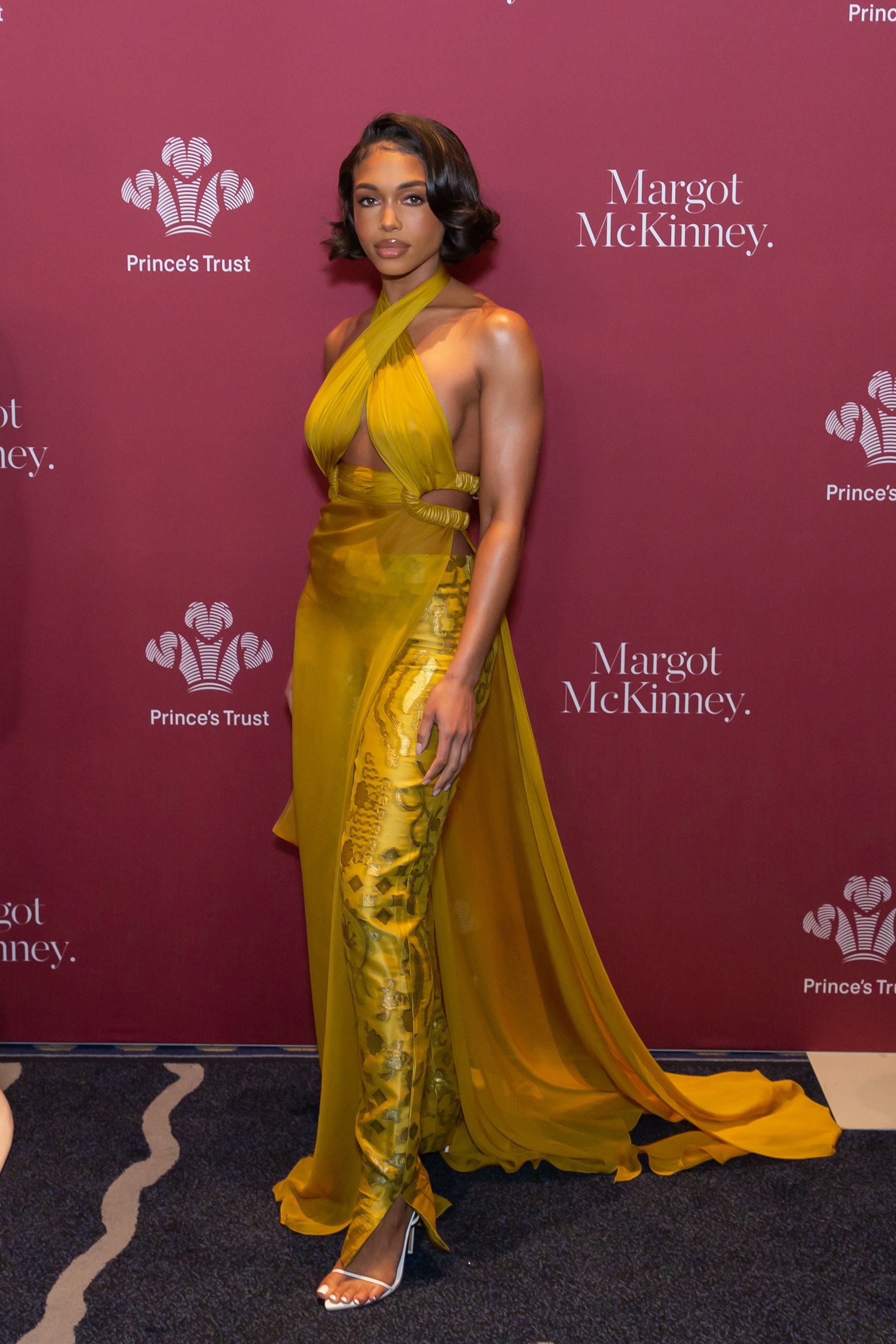 Lori Harvey Rocks Sheer Dress & Gold Leggings: Photos – Hollywood Life