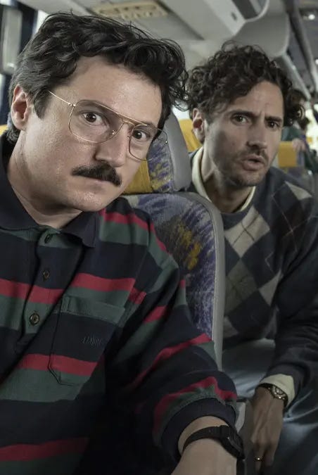 Los aitas a group of four individuals on a bus