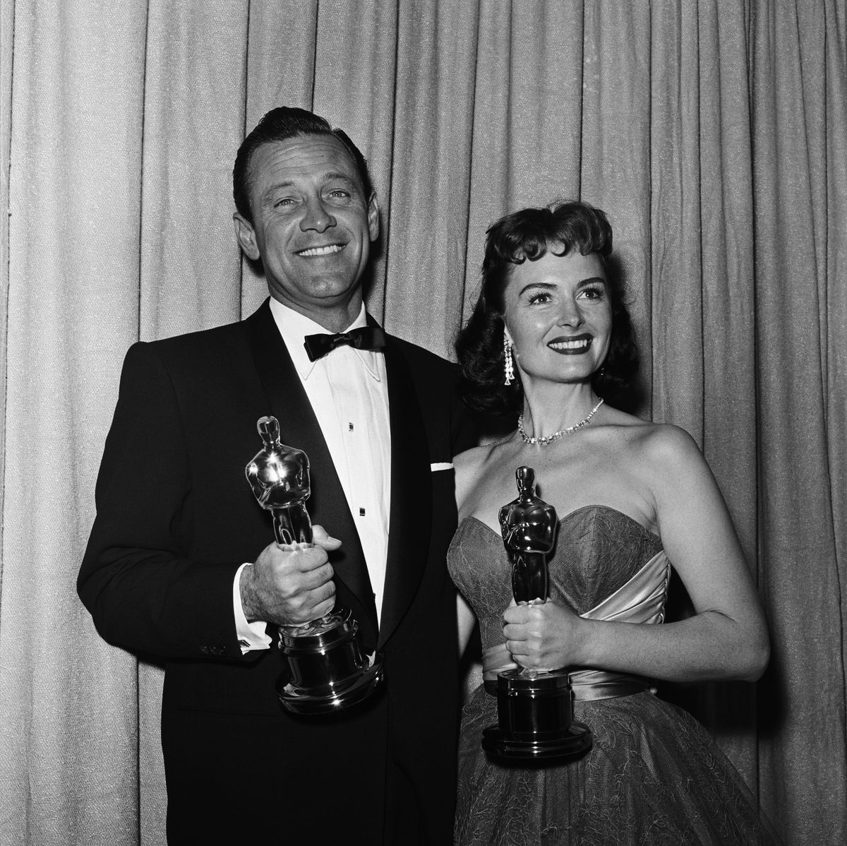 洋書◆オスカー授賞式のファッション写真集 本 映画 ハリウッド 俳優 女優 洋書◇オスカー授賞式のファッション写真集 本 映画 ハリウッド