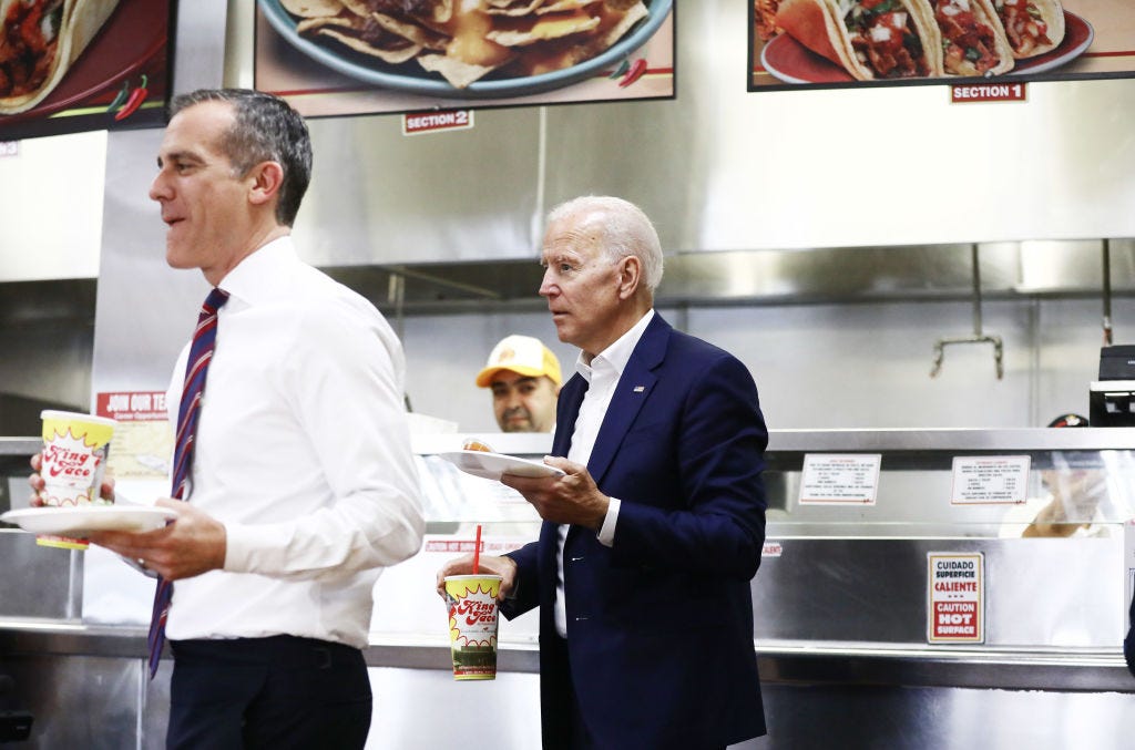 preview for Former White House Chef Reveals President Barack Obama's Favorite Pie