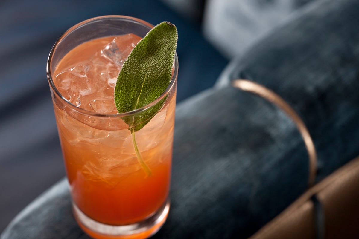 The 13 Absolute Best Aperitif Cocktails