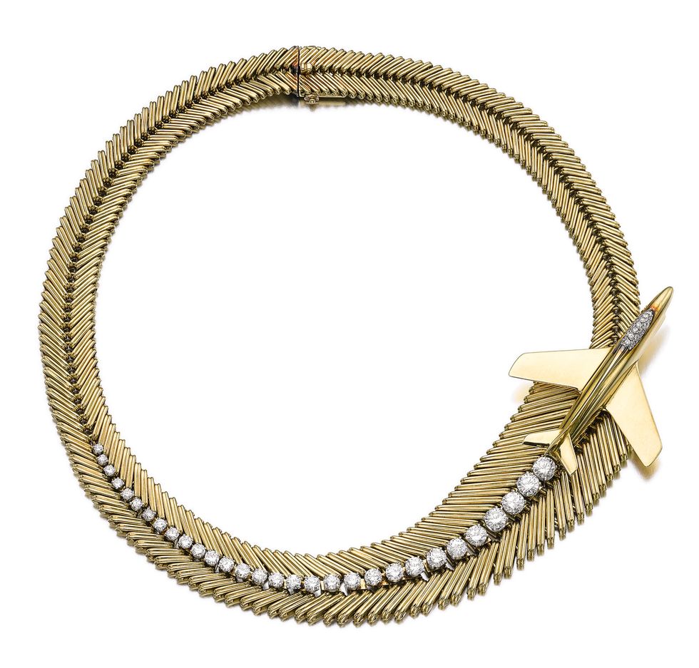 Jewellery, Fashion accessory, Bangle, Bracelet, Metal, Ring, Body jewelry, Chain, Oval, Circle, 