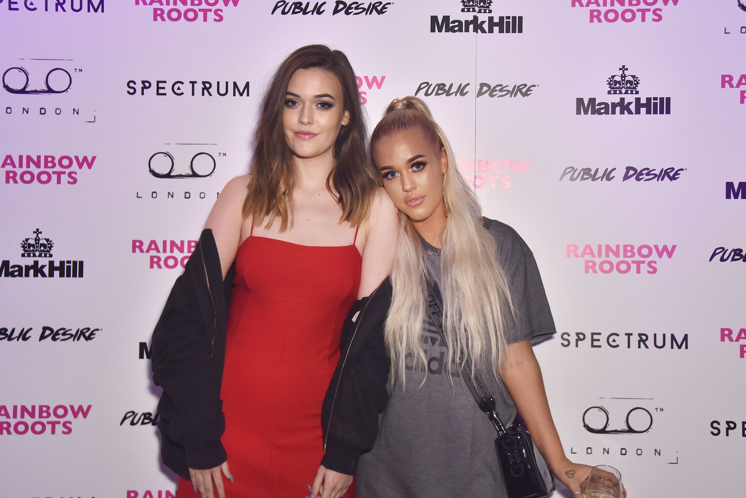 Efervescente Tomlinson Y Lottie Tomlinson