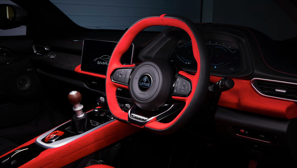 lotus-emira-jim-clark-09-681b0229adea6.png