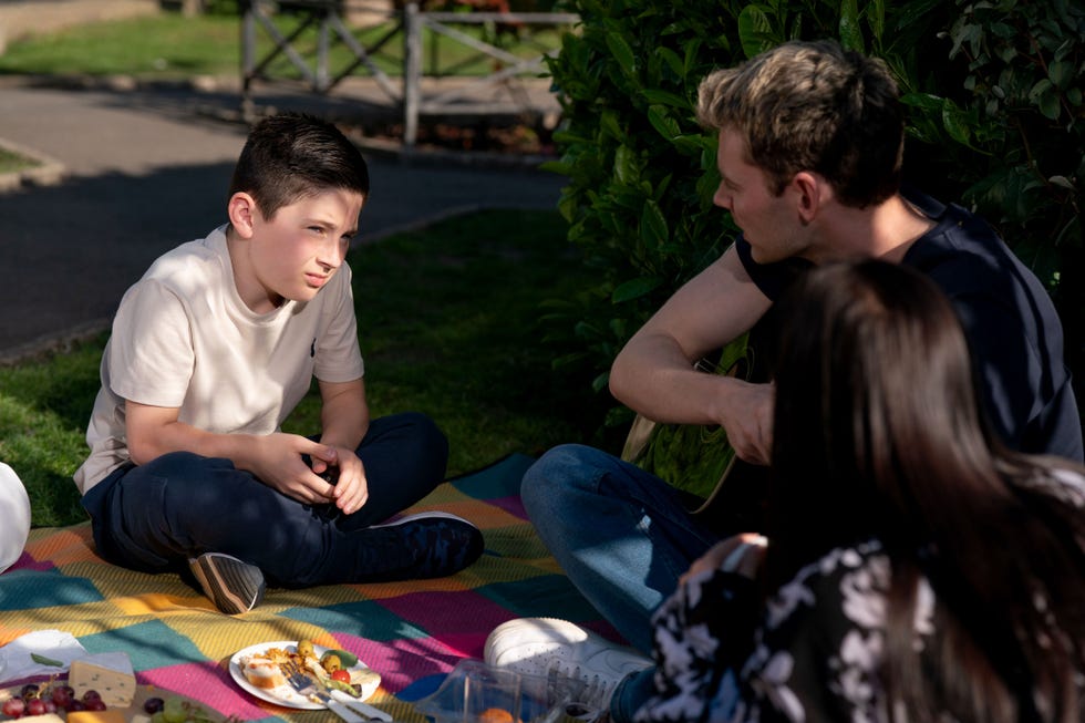 louie beale, peter beale,eastenders
