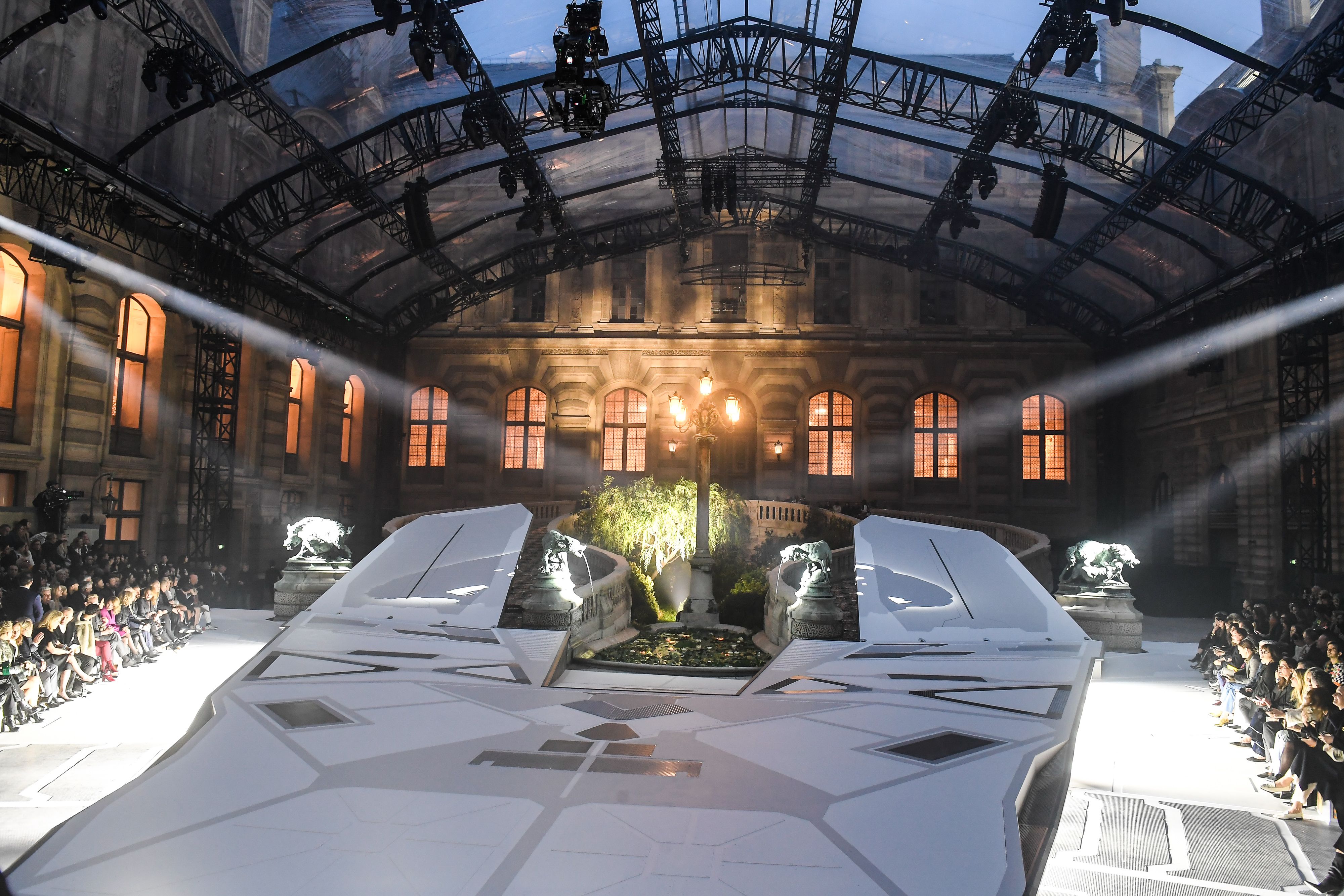 Louis Vuitton Lands a Spaceship on the Louvre