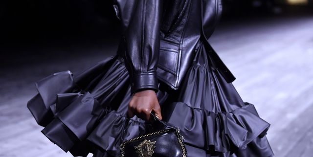 Le borse Louis Vuitton danno il benvenuto a Métis - SFILATE