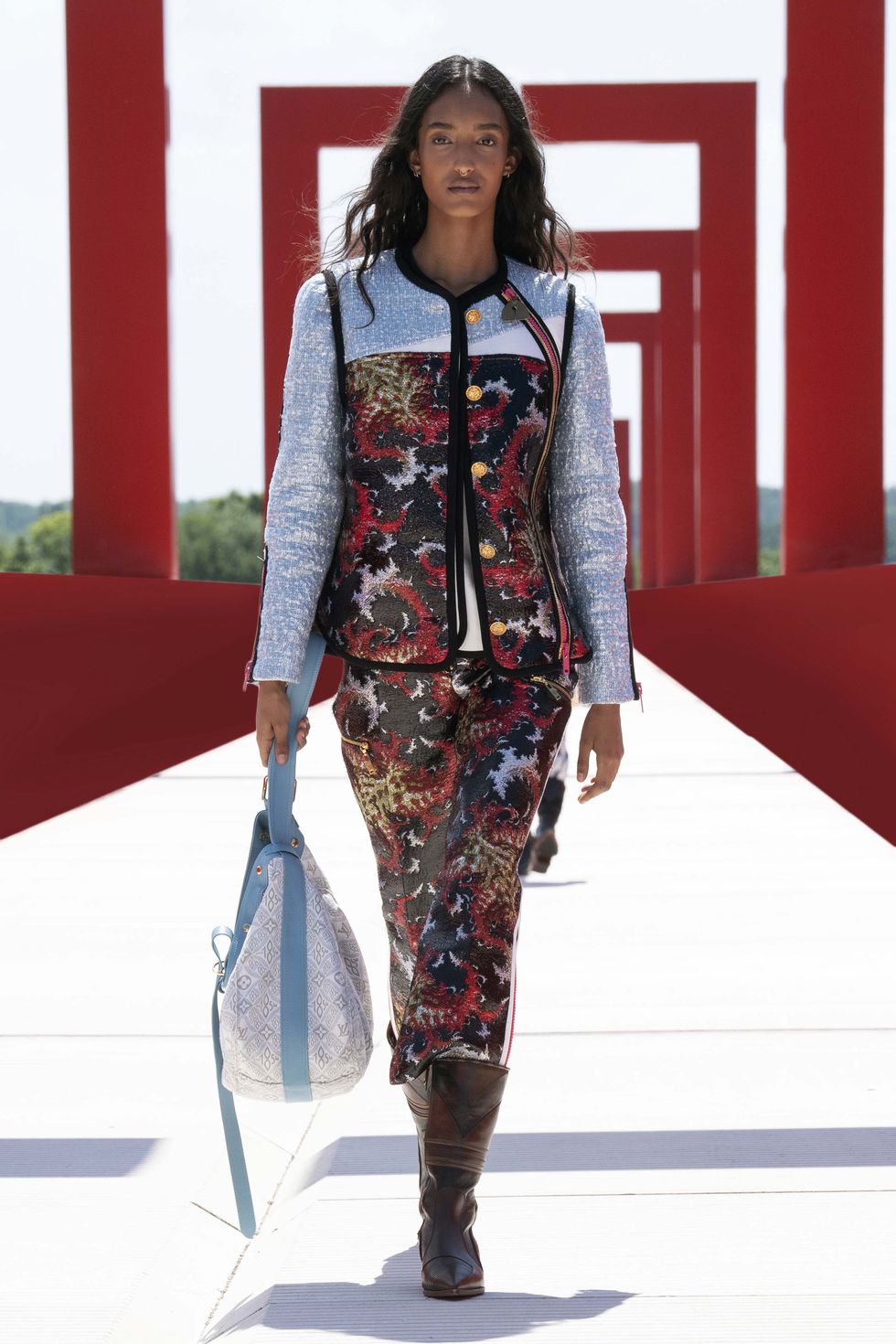 Watch Louis Vuitton's Cruise 2022 show live here