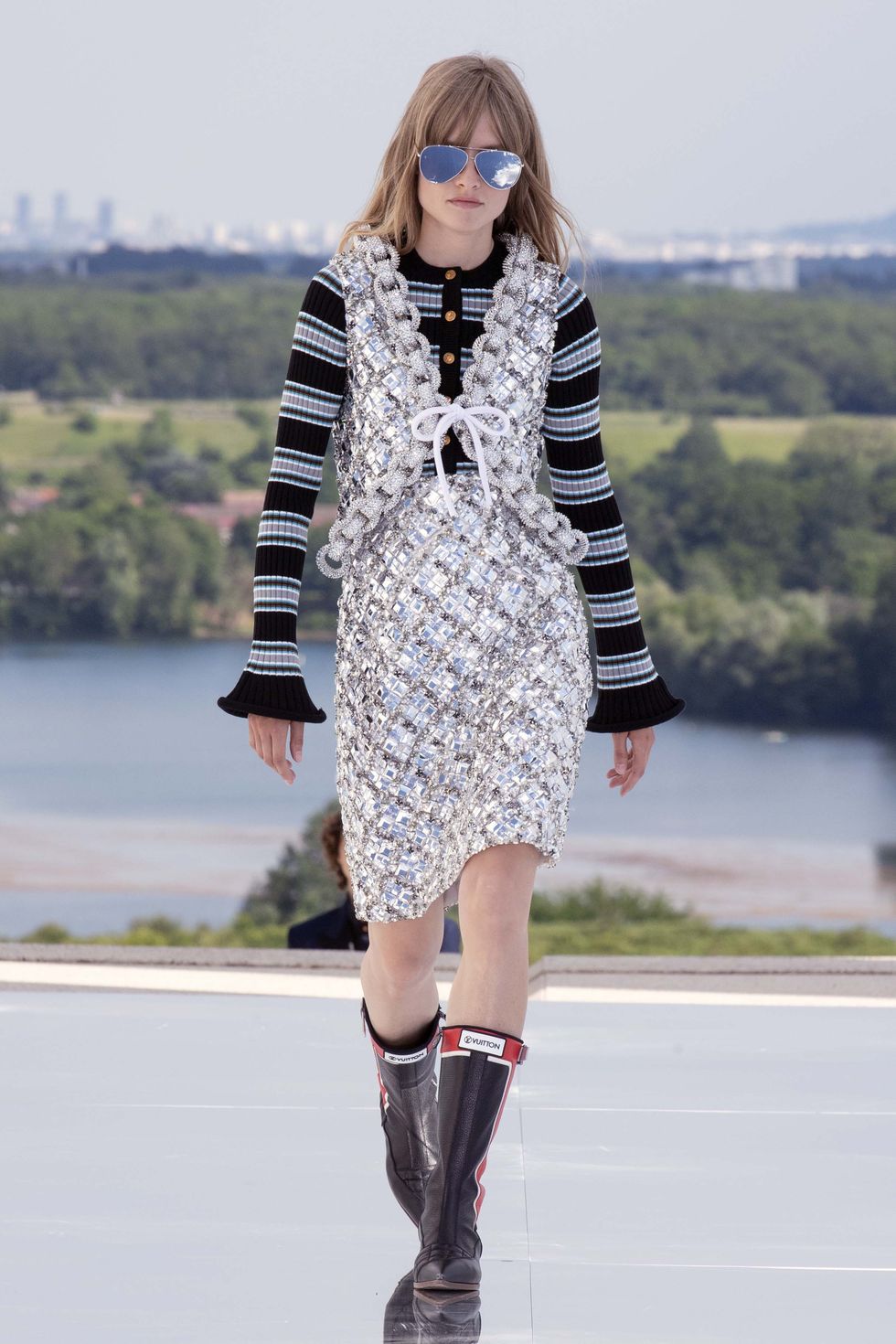 See Louis Vuitton's Ready-to-Wear Cruise 2022 Collection