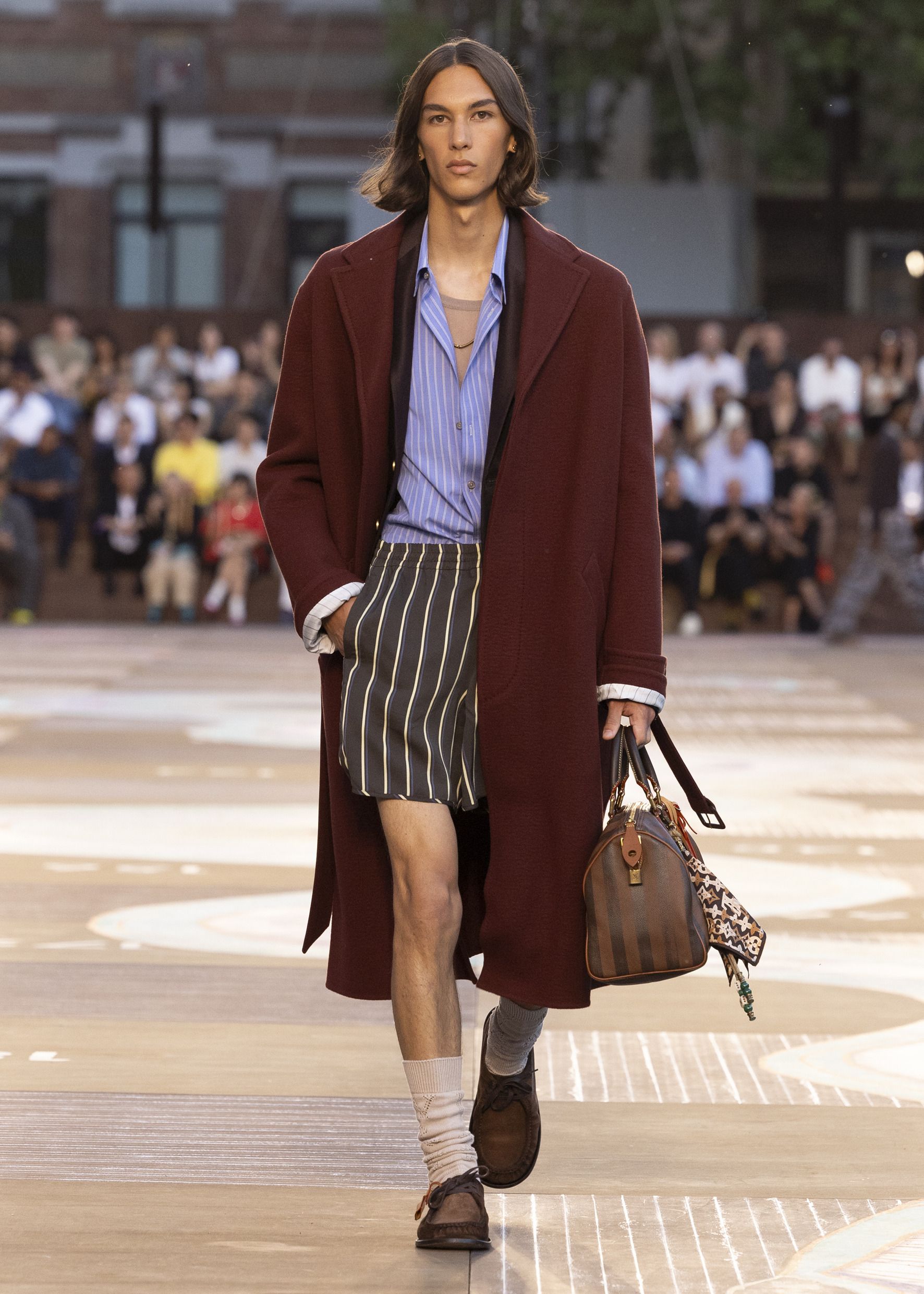 【新品】ルイヴィトンMen’s M size LOUIS VUITTON ルイヴィトン スニーカー ハイカット モノグラム