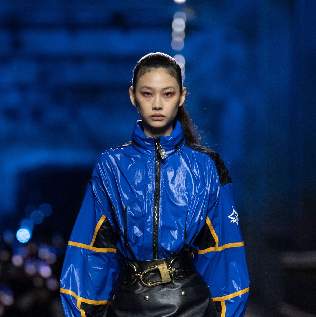 Louis Vuitton hace historia en Seúl con su desfile Pre-fall 2023: el  movimiento y 'El juego del calamar