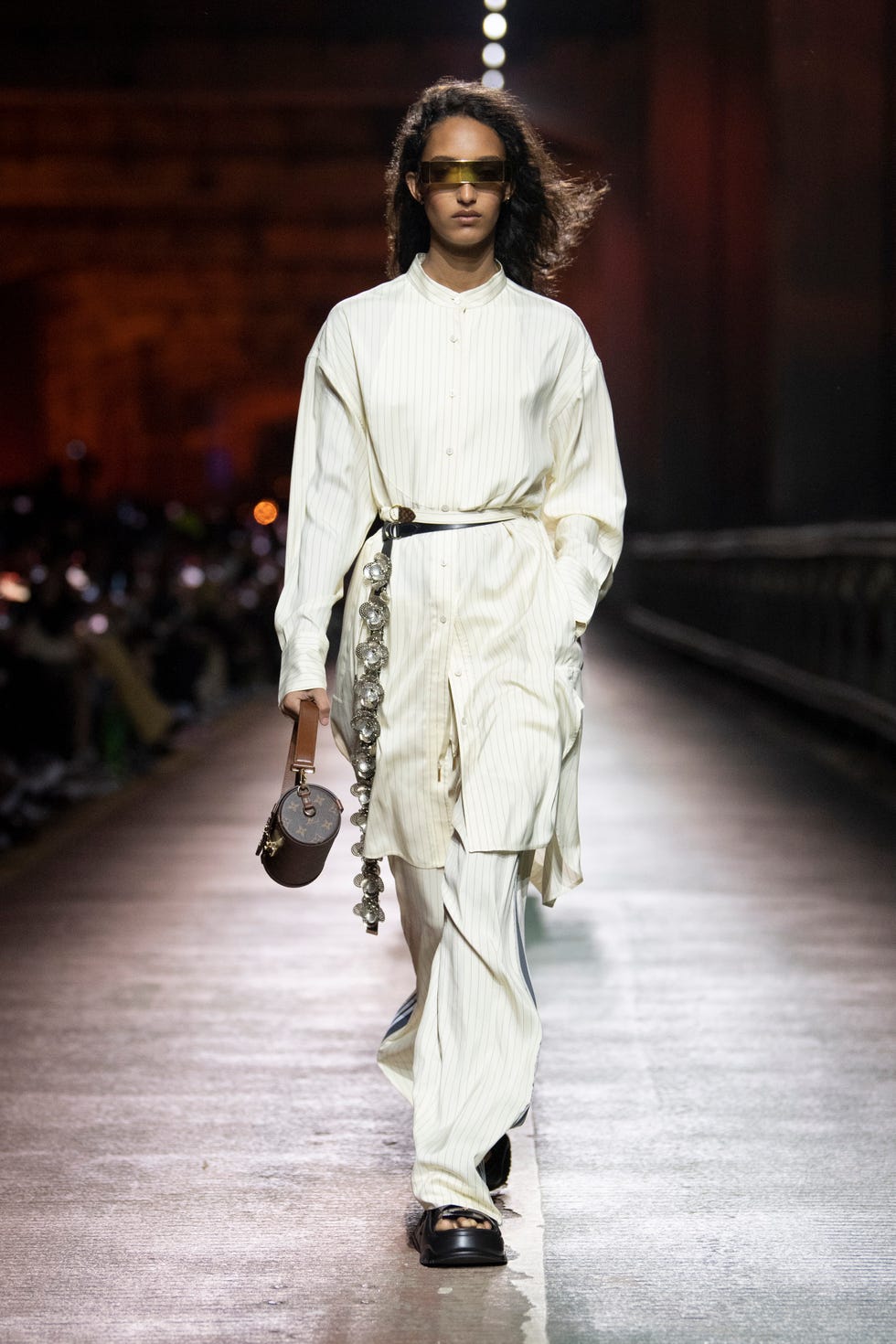 Louis Vuitton creates a striking moment on Jamsugyo bridge with its first  Prefall show - LVMH