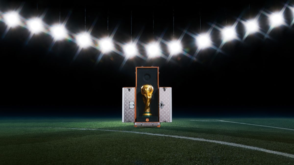 Conoce la sorprendente historia del cofre Louis Vuitton para la Copa  Mundial Rusia 2018 - EstiloDF