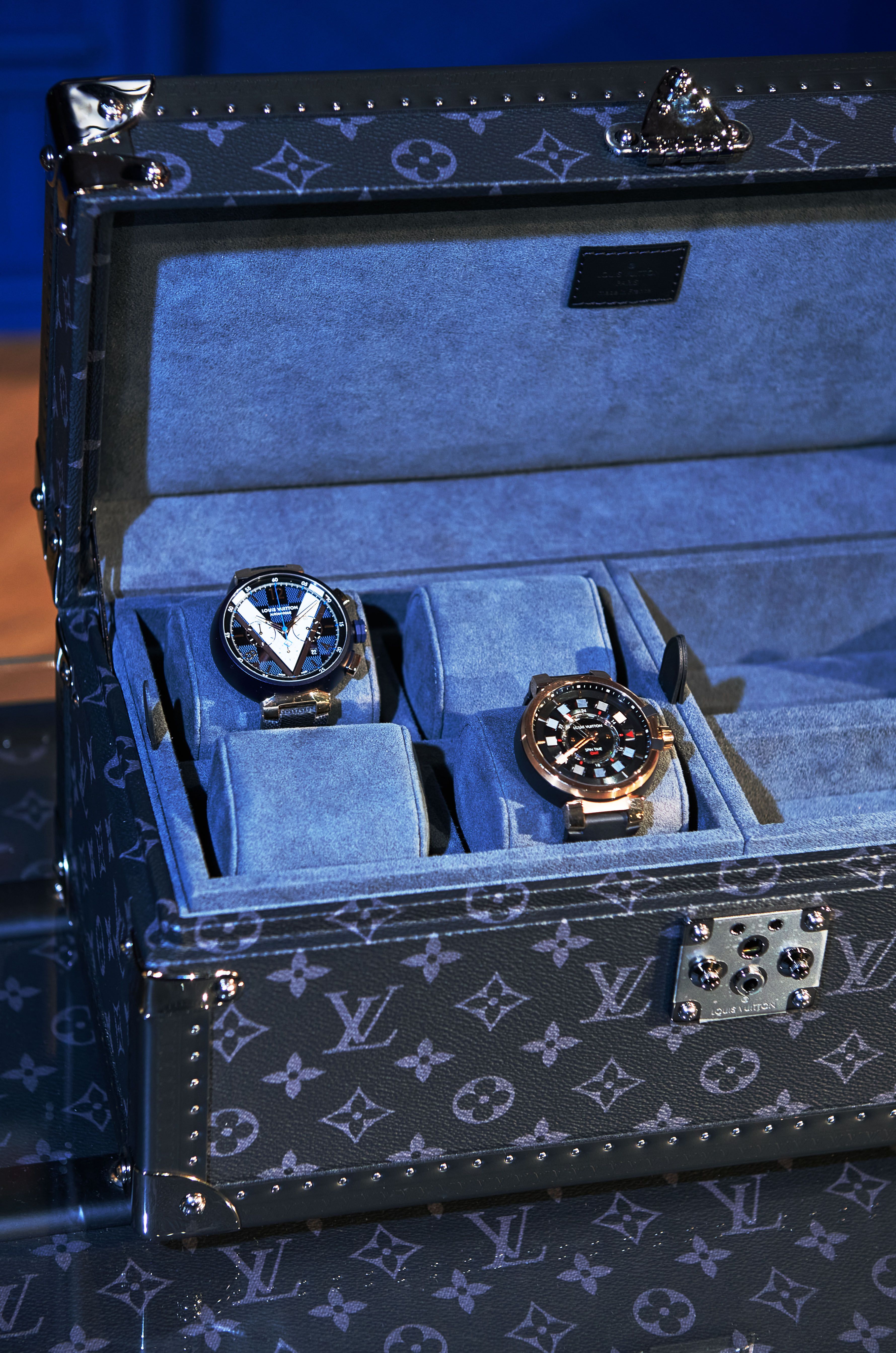Caja Relojes Vuitton