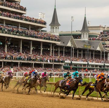 horses racing in the 149th kentucky derby