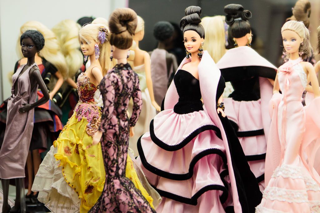 Barbie collezione moda nel mondo online