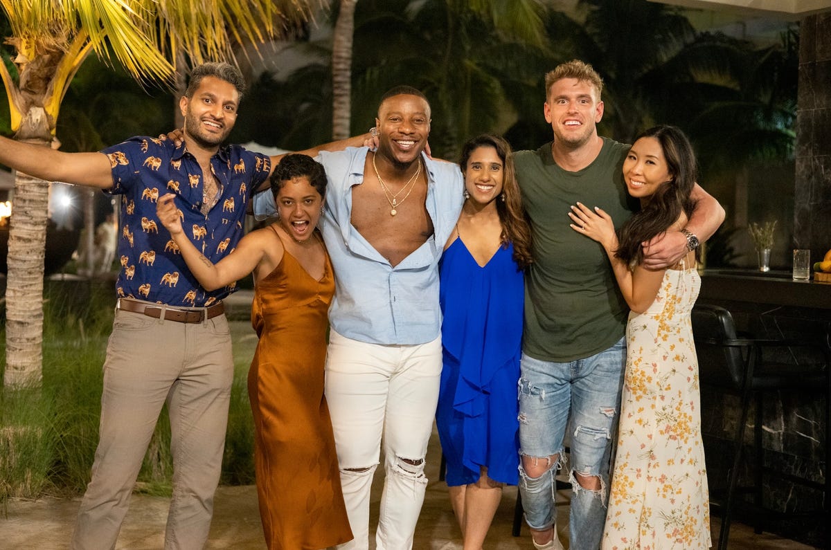 contestants love is blind series
