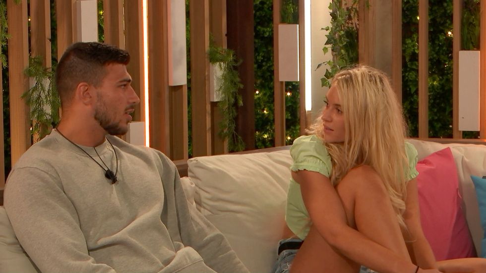 Love Island 2019, Day 5 – Tommy Fury and Lucie Donlan