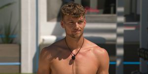 love island's hugo responds to claims he was in the villa for a 'free holiday'