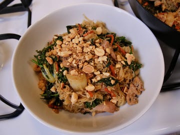 budget eats low fodmap edition pad thai