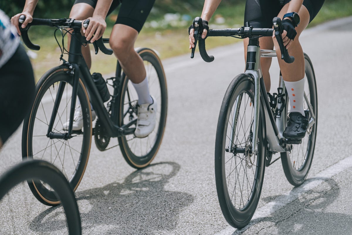 Cycling for Weight Loss: Pedal Your Way to a Healthier You - Hydration and supplementation for cycling workouts