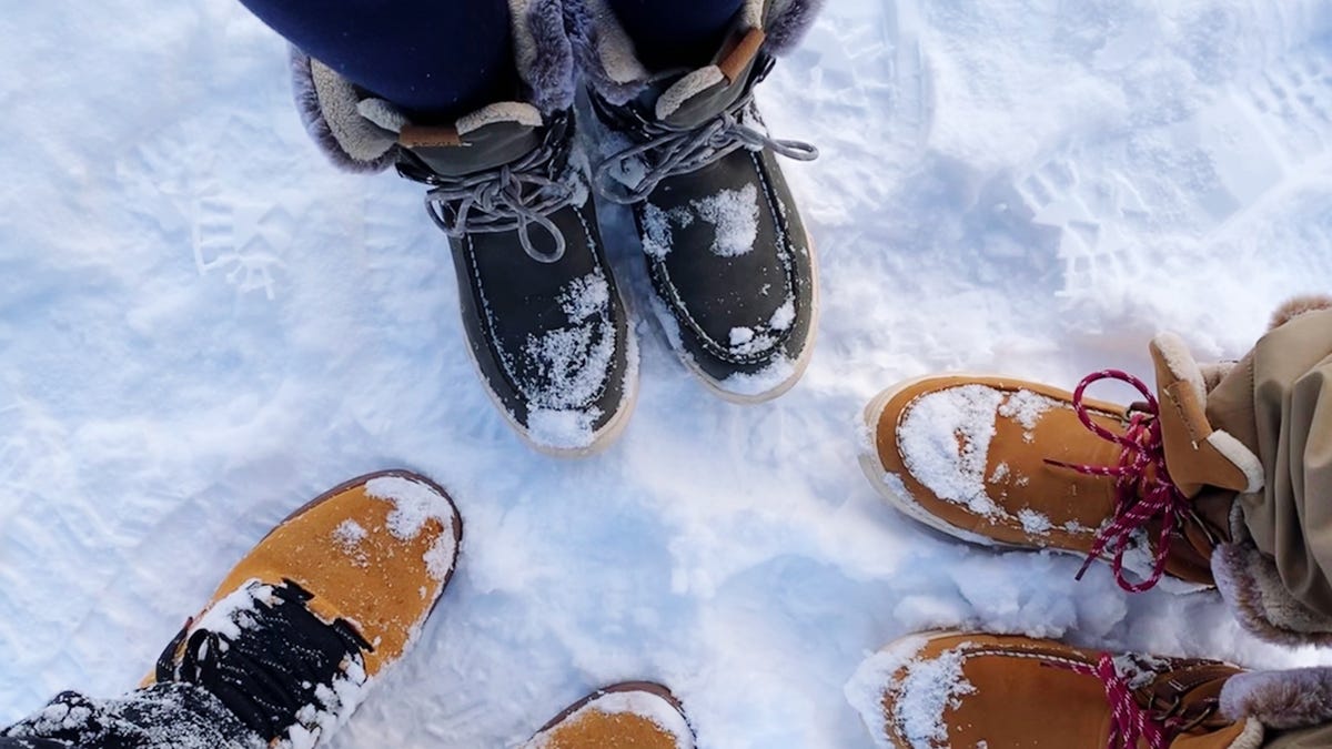 11 best products to keep your feet warm in winter