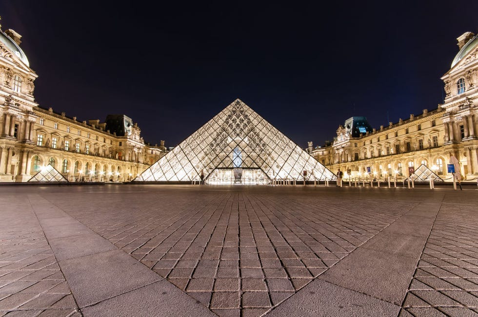 Louvre glass Pyramid courtyard