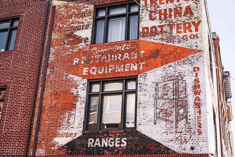 De voormalige Trenton China Potteryfabriek in Philadelphia