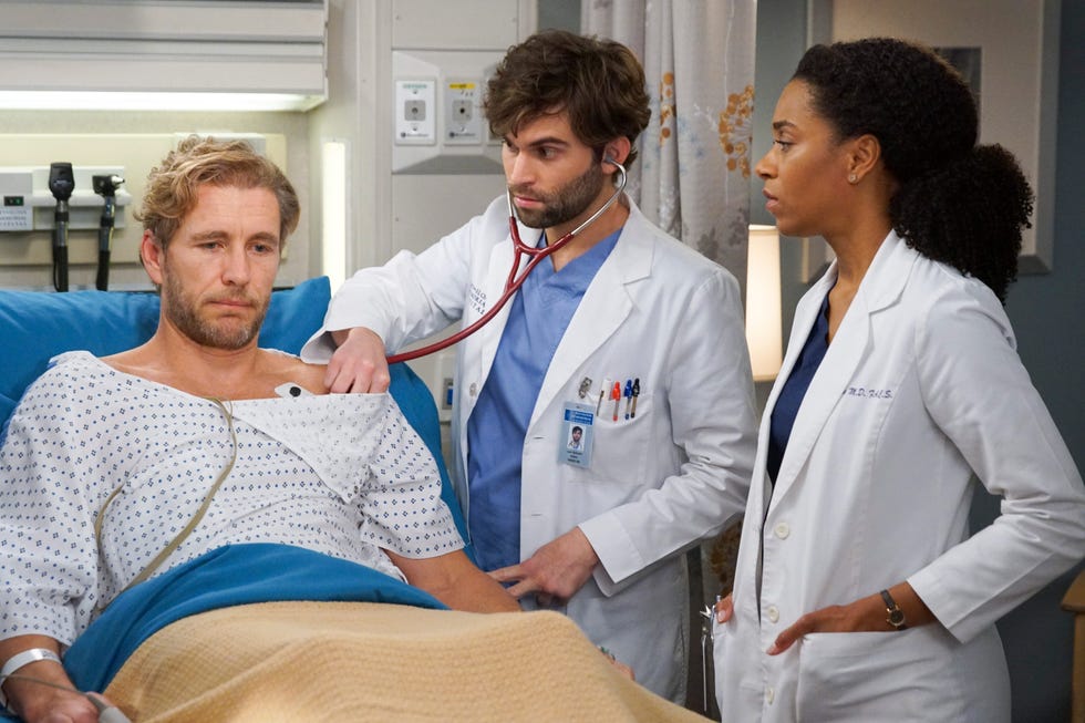 Grey's Anatomy / Station 19 crossover delivered shocking fate for major ...