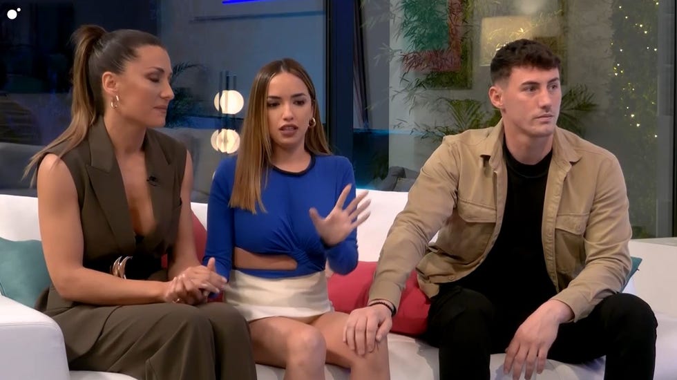lucía sánchez cuenta en baila conmigo, junto a nagore robles y Álvaro, que está embarazada de su ex isaac torres